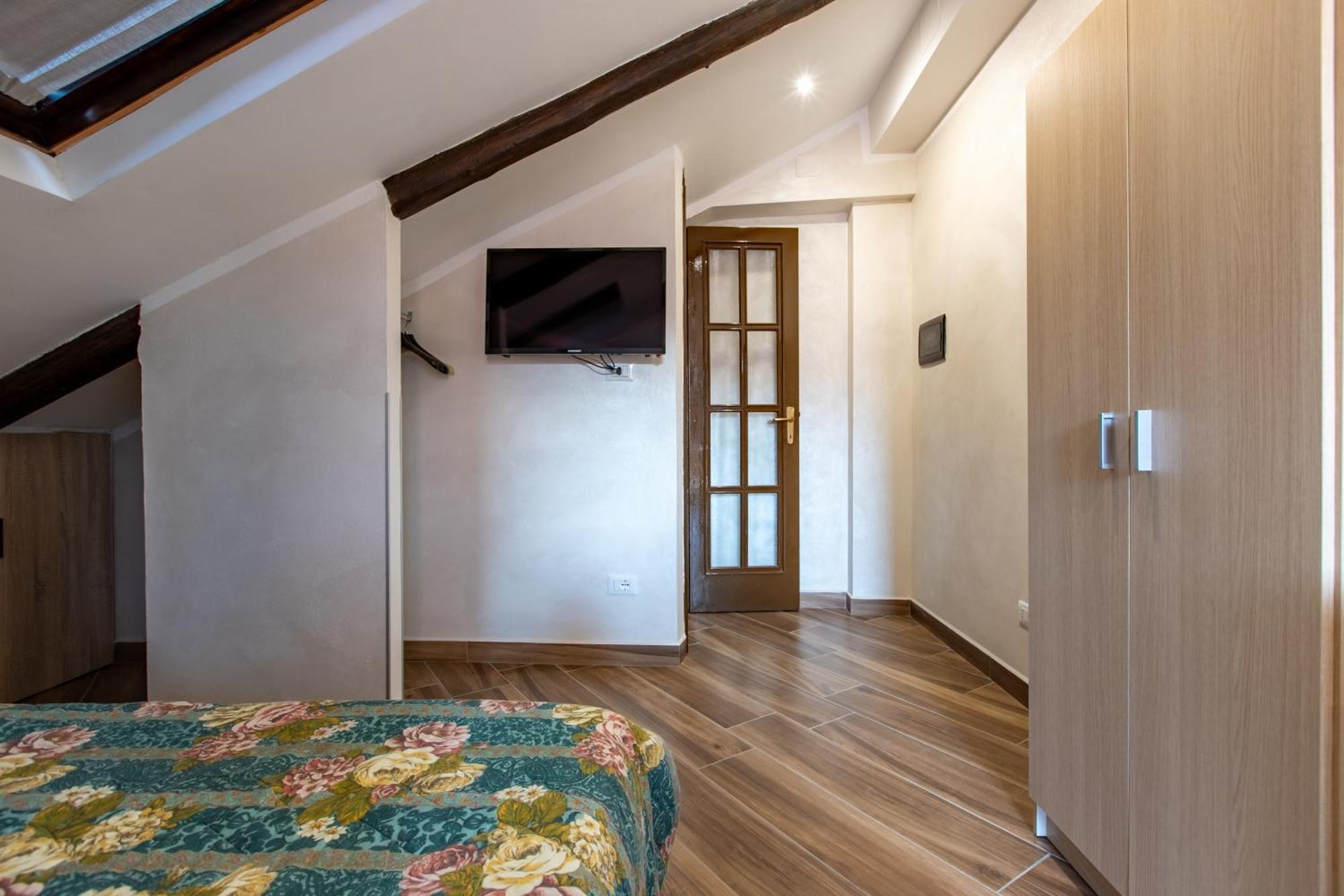 Apartament Attico Grand Terrace Alba  Zewnętrze zdjęcie