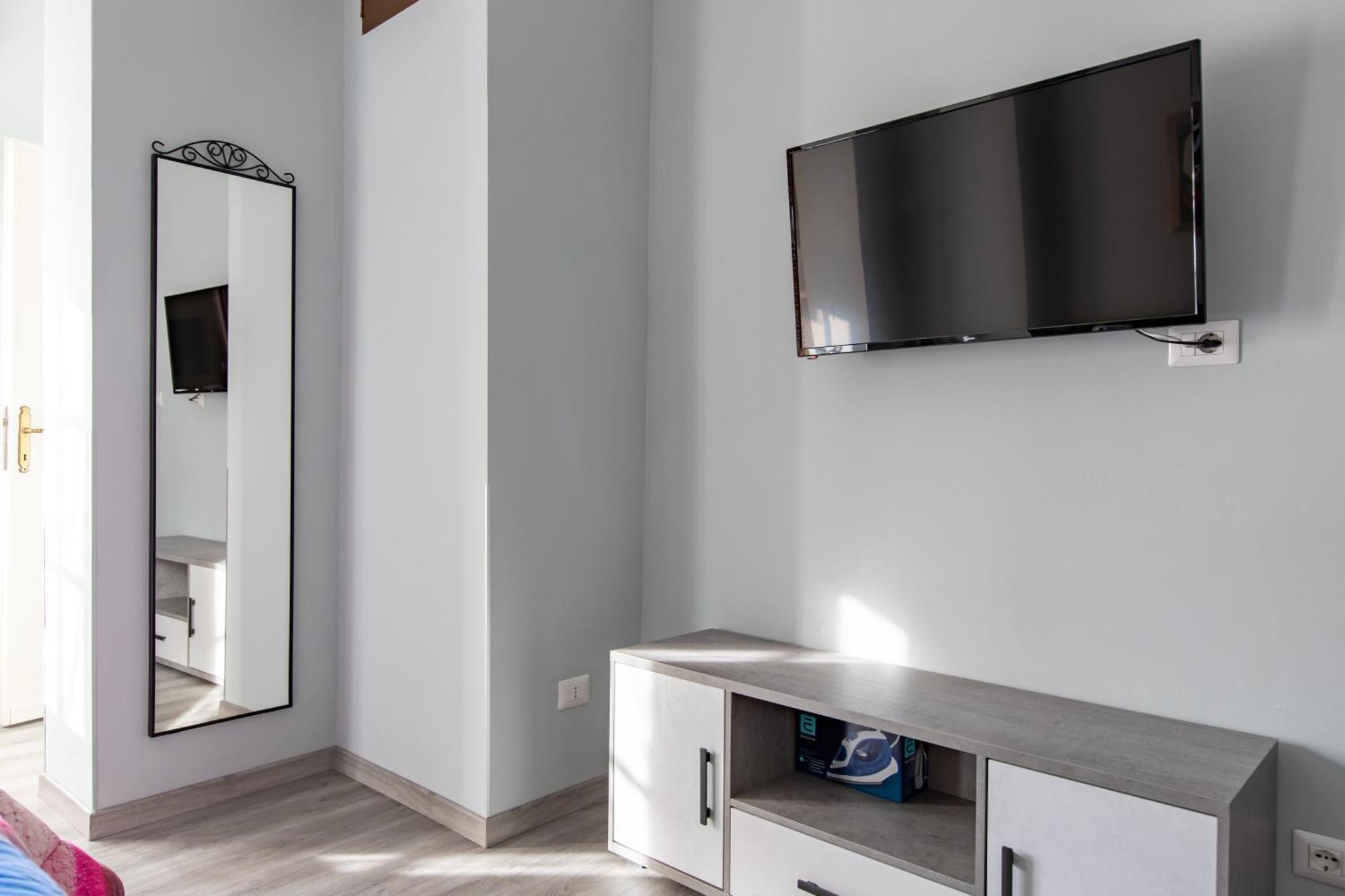 Apartament Attico Grand Terrace Alba  Zewnętrze zdjęcie